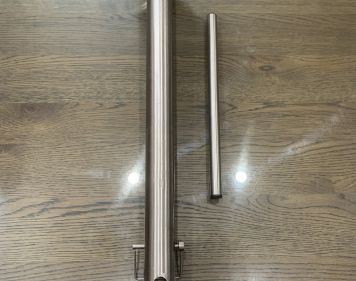 Cọc đế dù Inox 